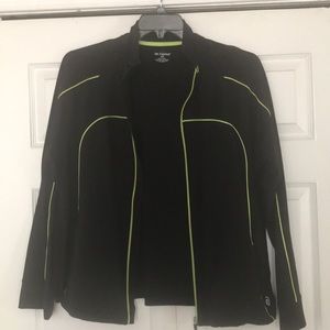 Black yoga jacket/sweatshirt
